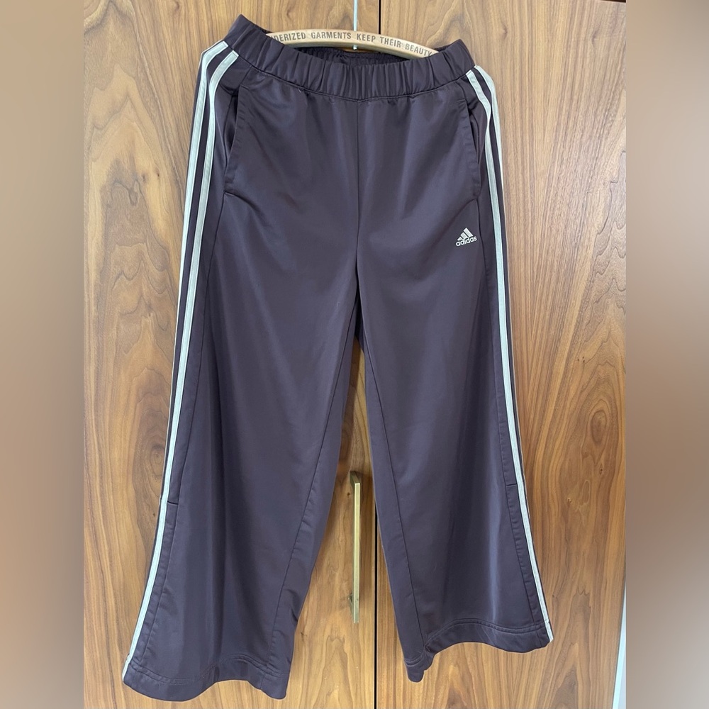 Brown Adidas Essentials 3-Stripes Wide Leg Track Pants EUC